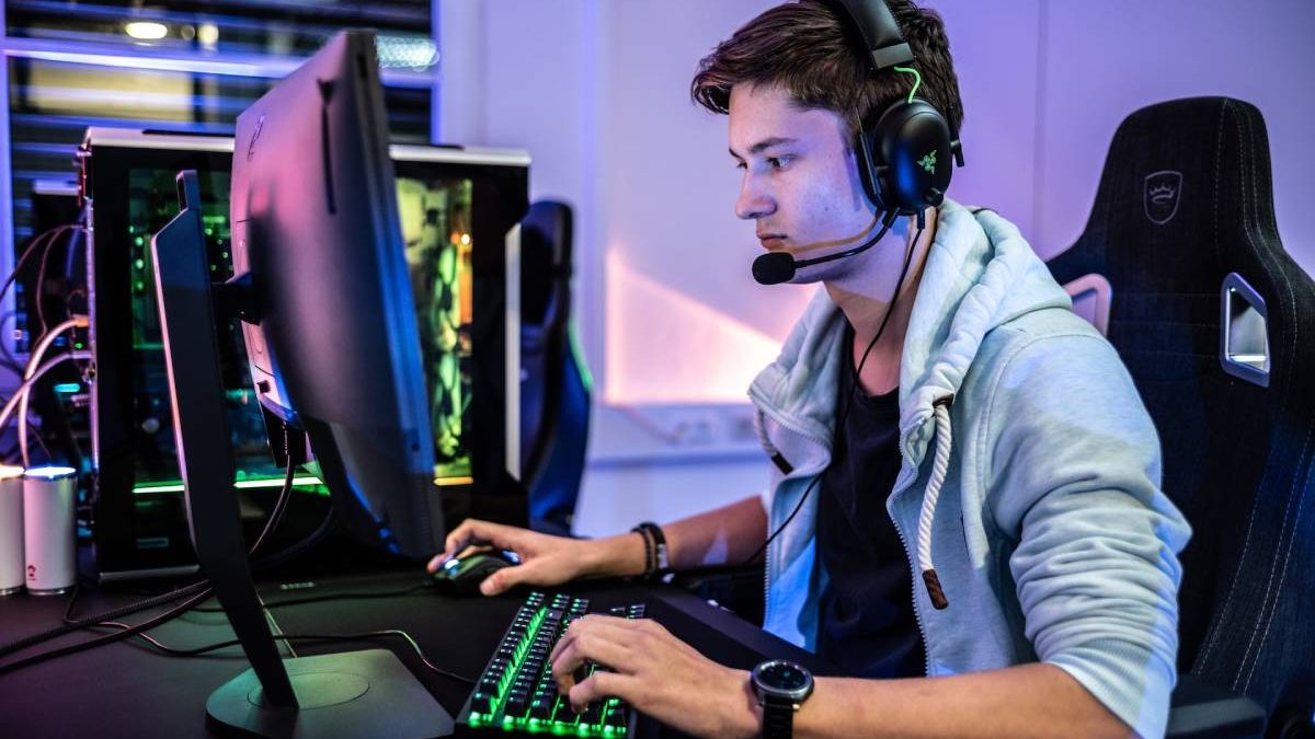 Best Computers for Real Money Online Gaming in 2023